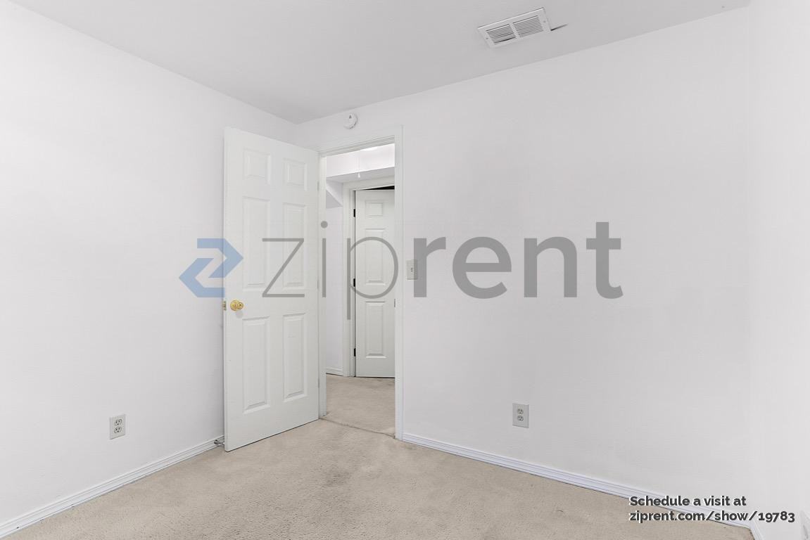 17815 8th Ave Ne #A - Photo 7 of 16