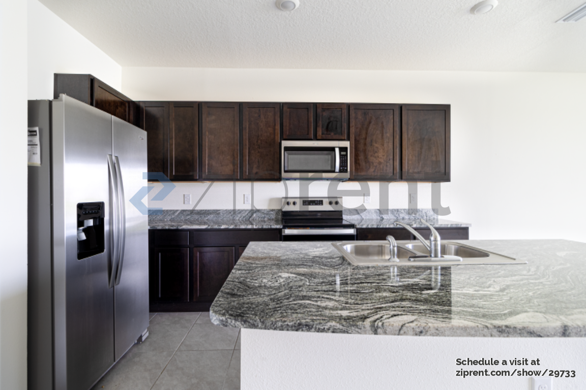 33070 Major Oak Dr - Photo 7 of 19