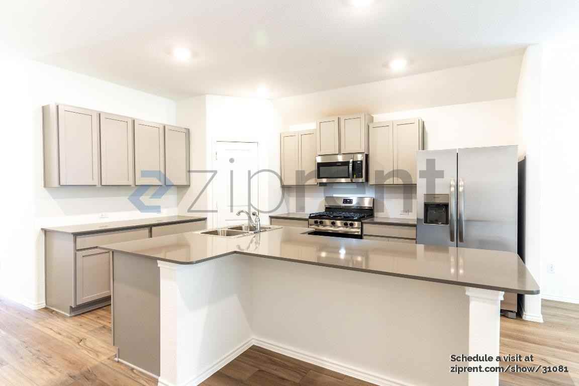 2301 Four Waters Loop - Photo 6 of 24