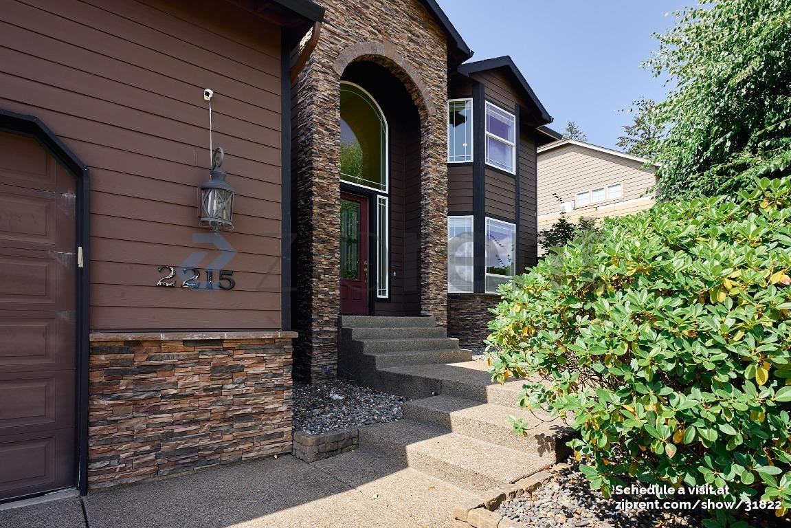 2215 Nw Tanner St - Photo 2 of 43