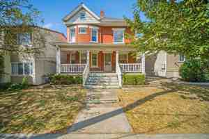 featured image of 92 E 11th Ave