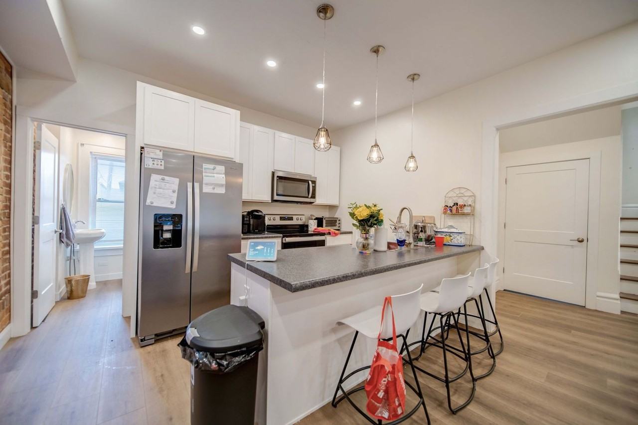92 E 11th Ave - Photo 7 of 50