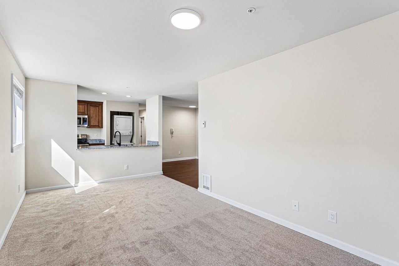 Park Place Apartments - Photo 4 of 17