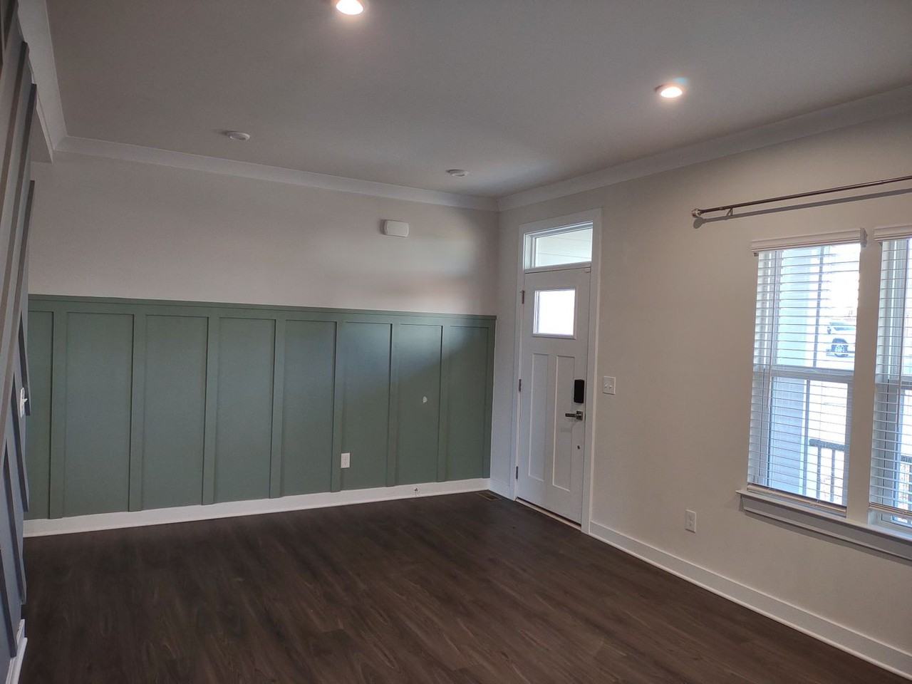 717 Bentgrass Ct - Photo 3 of 50