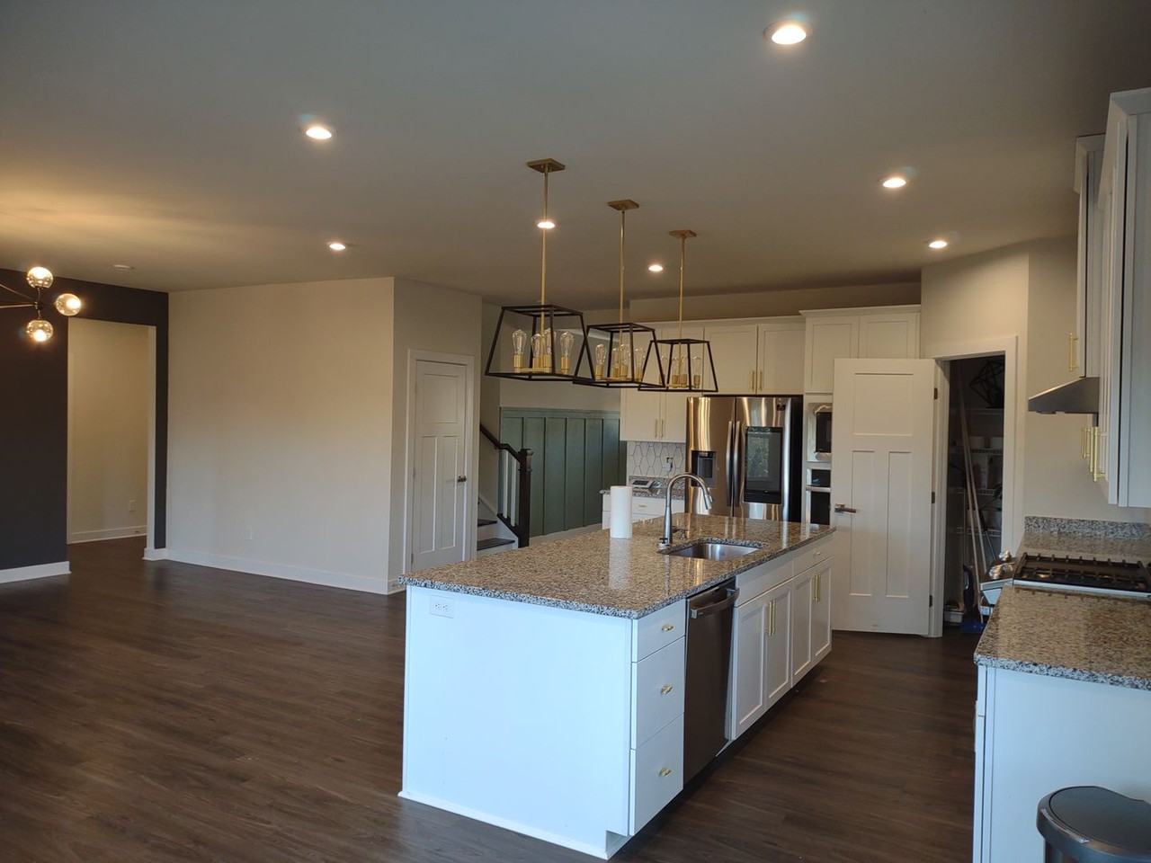 717 Bentgrass Ct - Photo 6 of 50