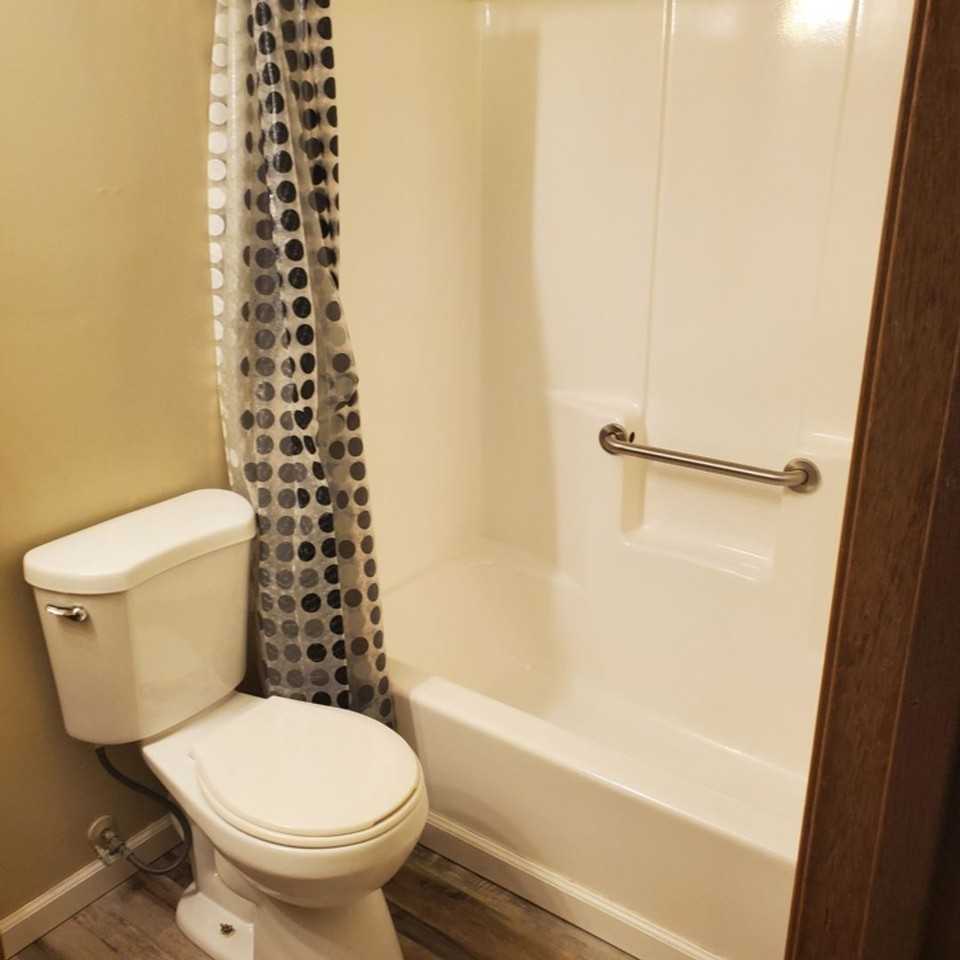 6309 Forest Park Dr - Photo 3 of 22