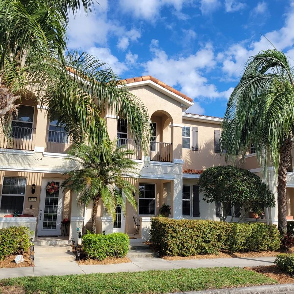 3780 82nd Avenue Cir E #105 - Photo 2 of 27