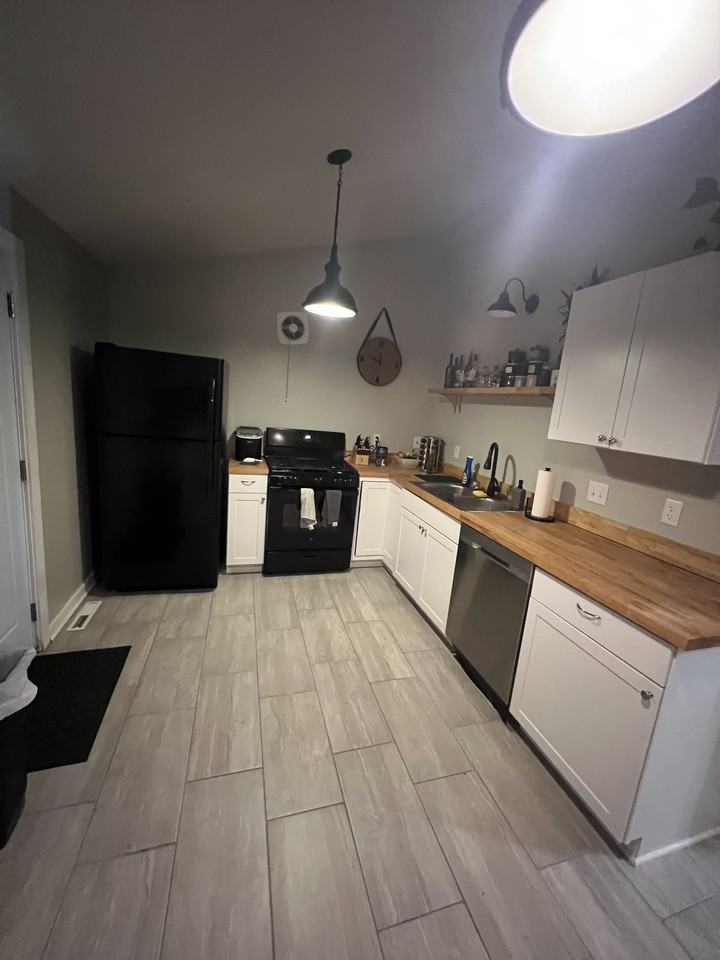 318 S Main St #NA - Photo 3 of 19