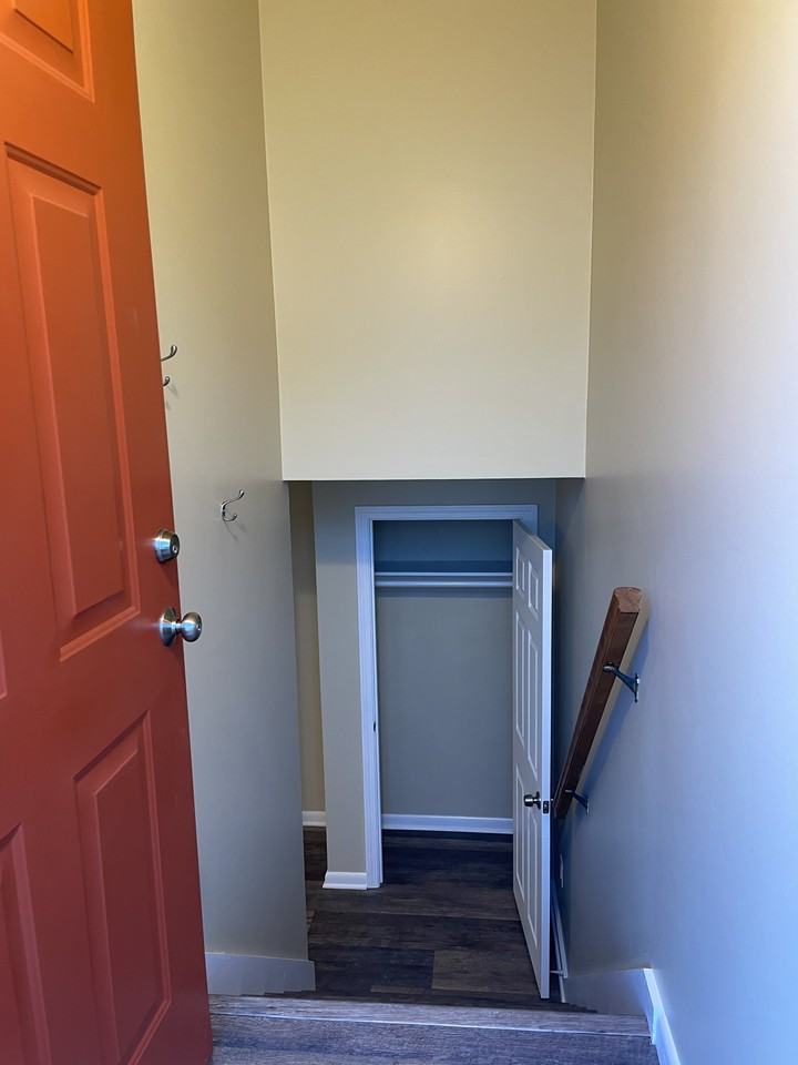 10 Kinsman St #A - Photo 2 of 13