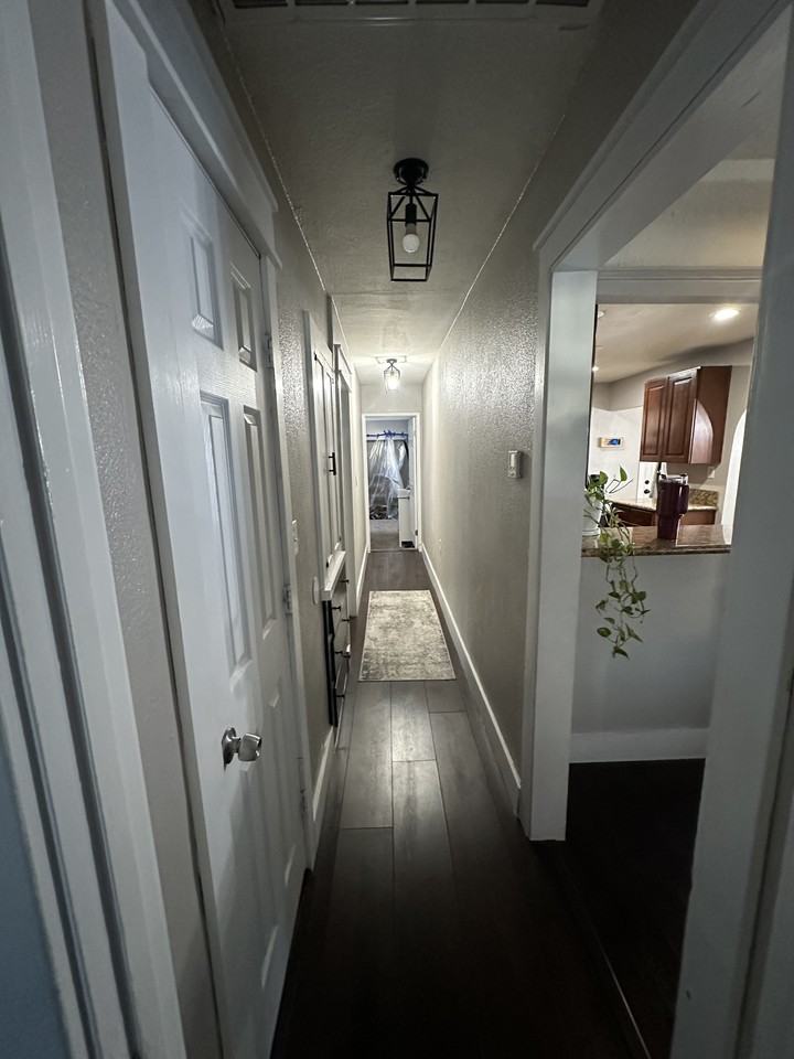 3976 N Mountain View Ave #NA - Photo 3 of 18