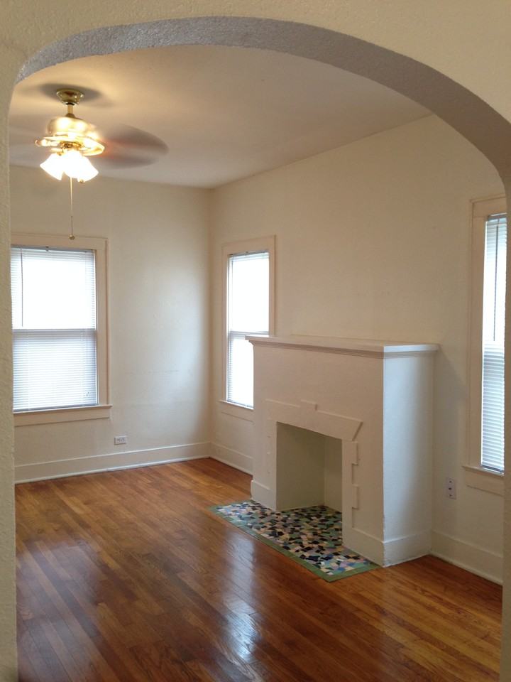 713 E Elmira St #NA - Photo 6 of 31