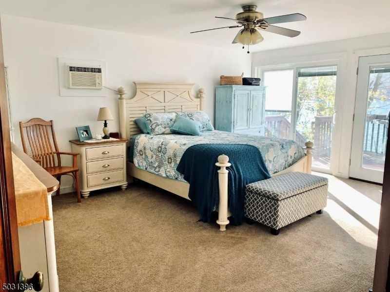 37 Smith St - Photo 3 of 15