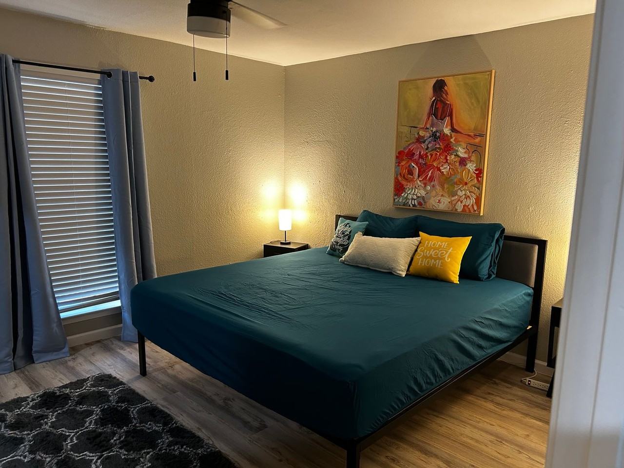 Casa Del Parque Luxury Apartments - Photo 2 of 41