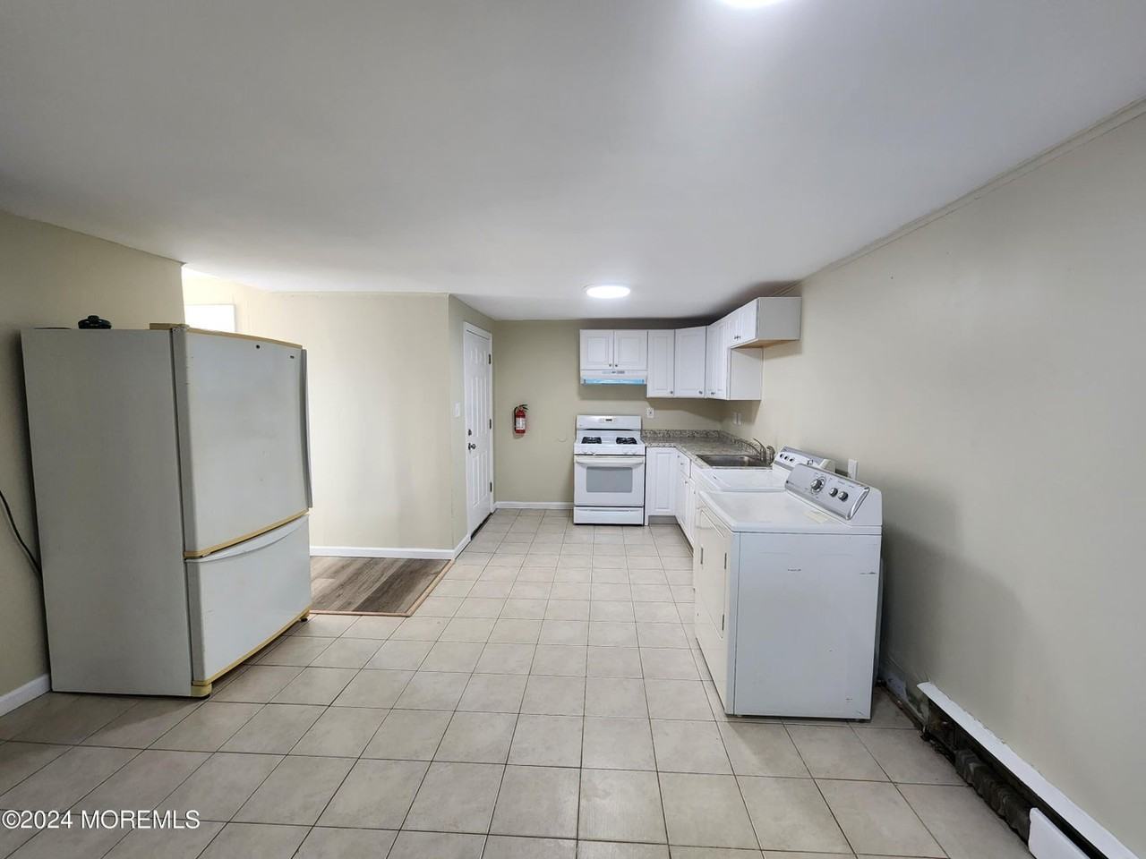 602 Sydney Avenue - Photo 2 of 5