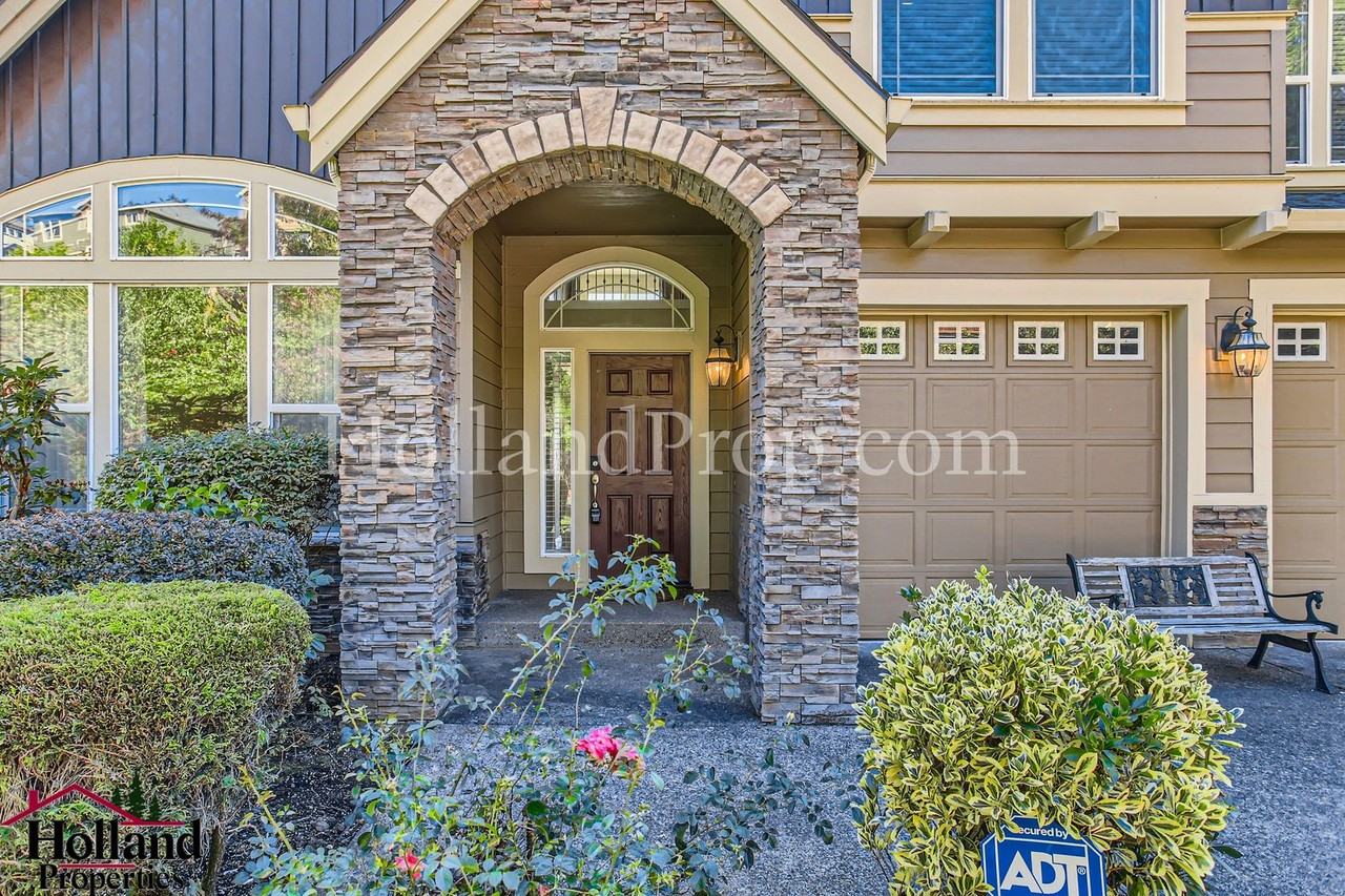 10944 Se Lenore St - Photo 2 of 28