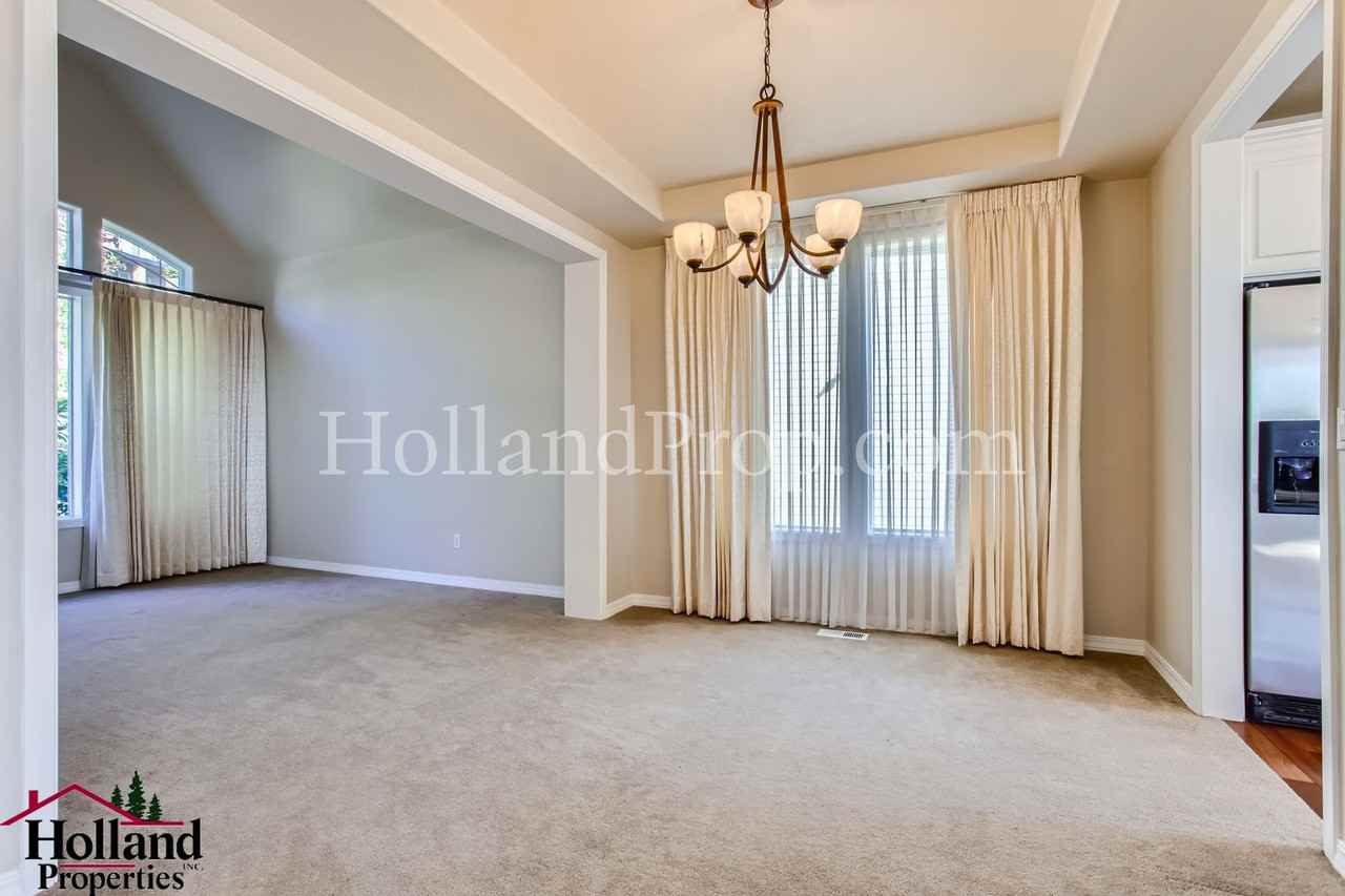 10944 Se Lenore St - Photo 6 of 28