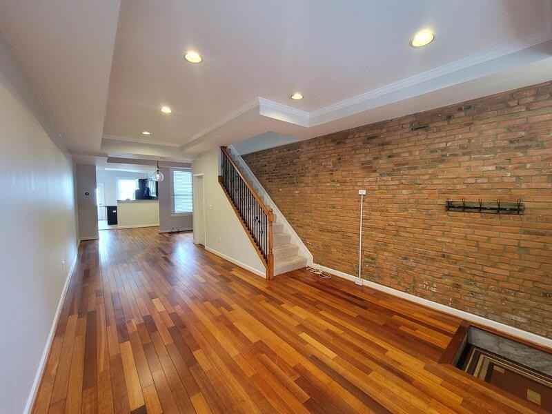 9 N Luzerne Ave - Photo 4 of 27