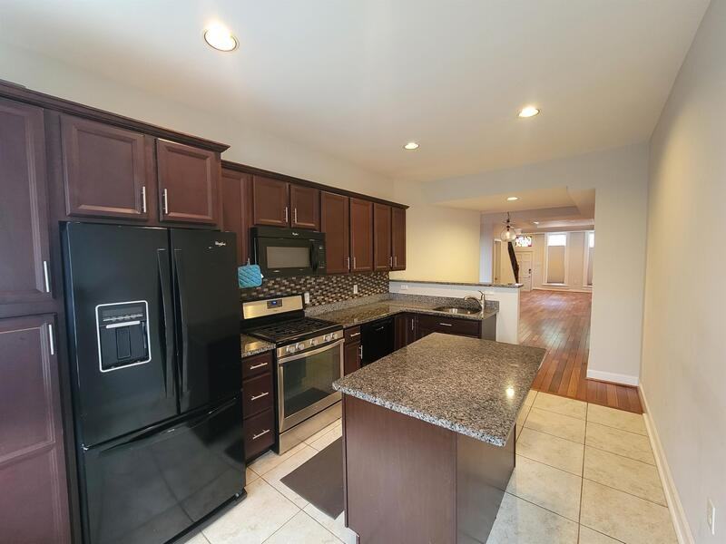 9 N Luzerne Ave - Photo 7 of 27