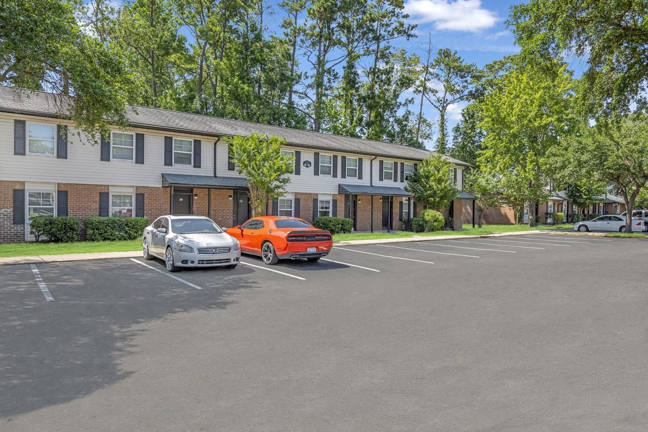 Carolina Breeze - Photo 3 of 35