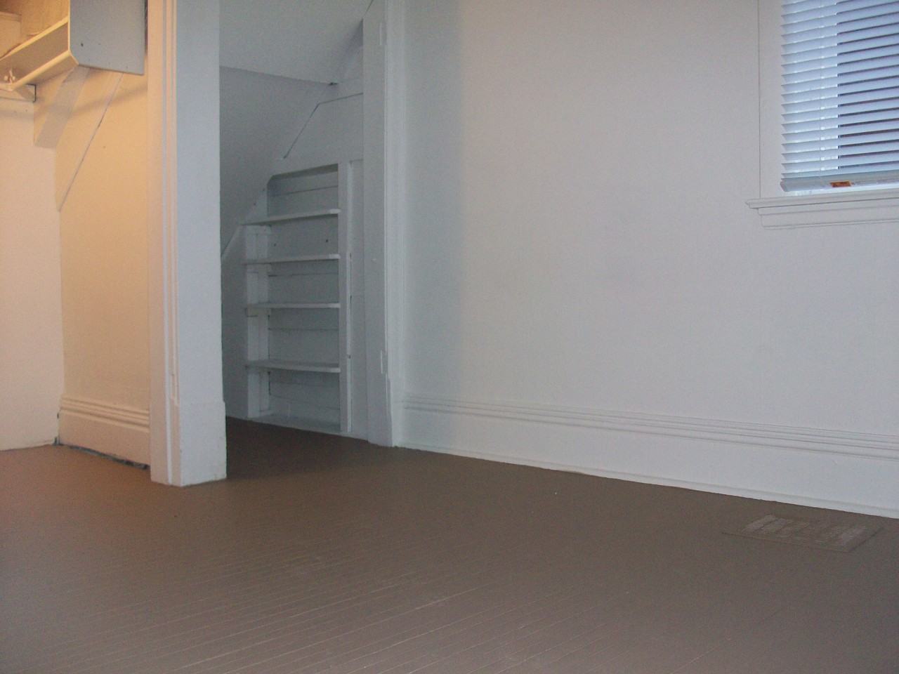 Grills Rentals Property Management For Trent Students - Photo 2 of 27