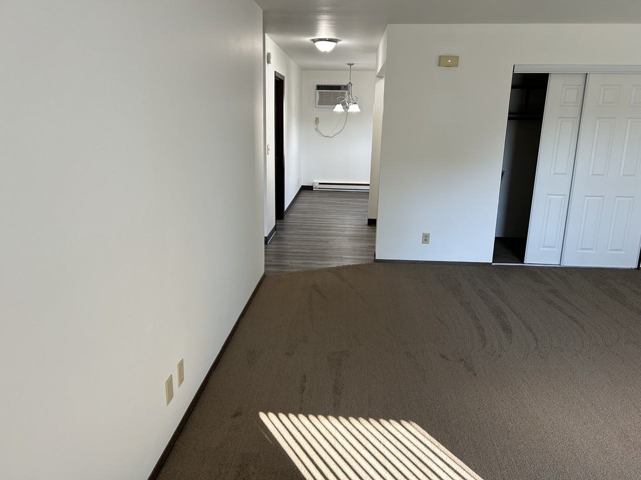 202 N Parkway Dr #A - Photo 5 of 12