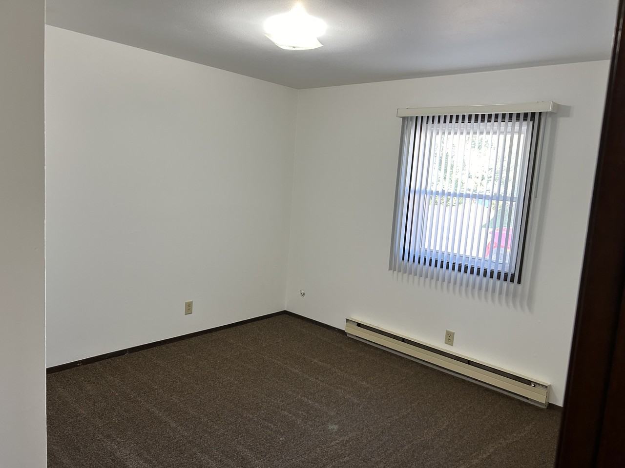 202 N Parkway Dr #A - Photo 7 of 12