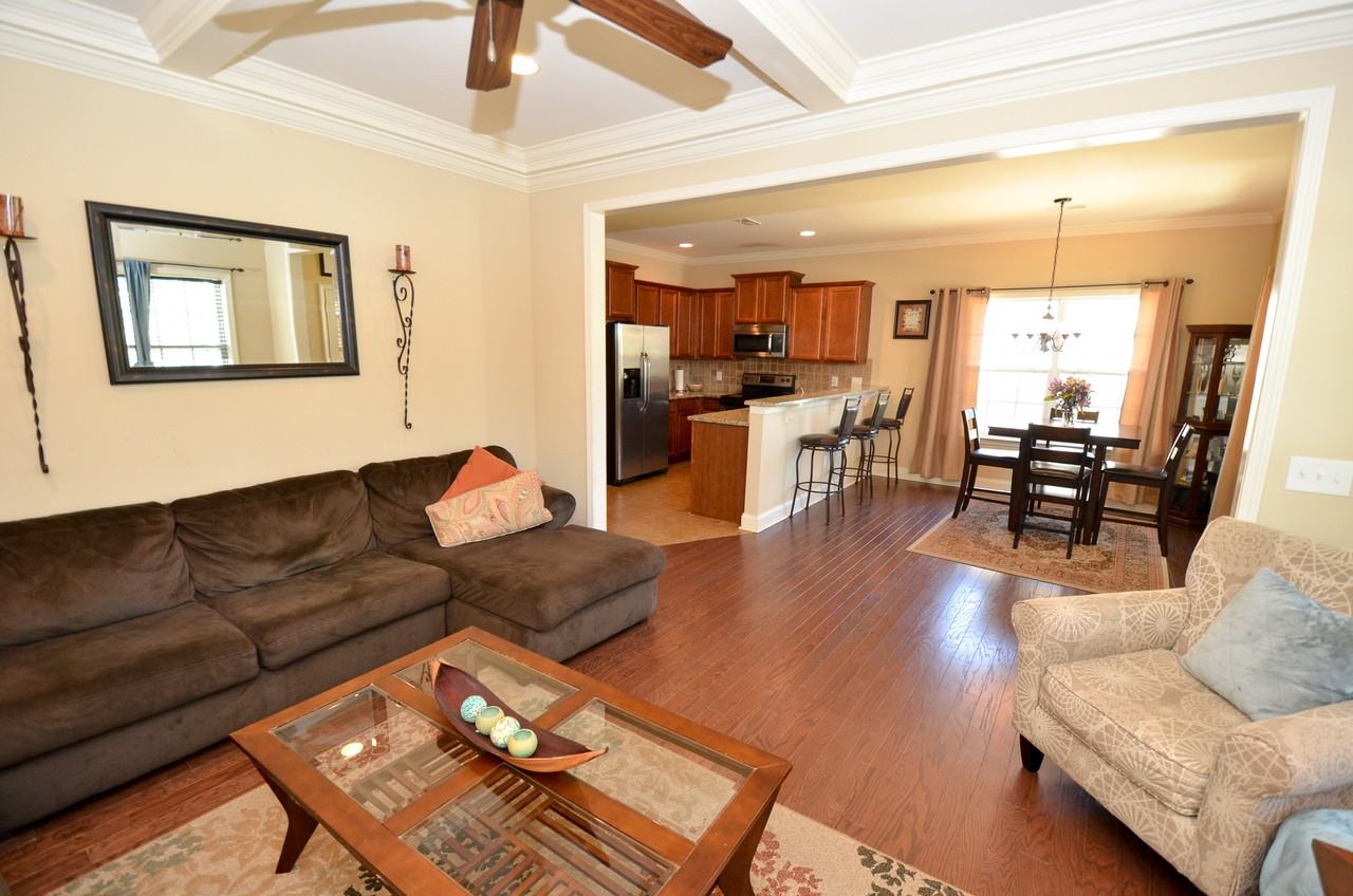 2528 Churchill Cir #NA - Photo 4 of 11