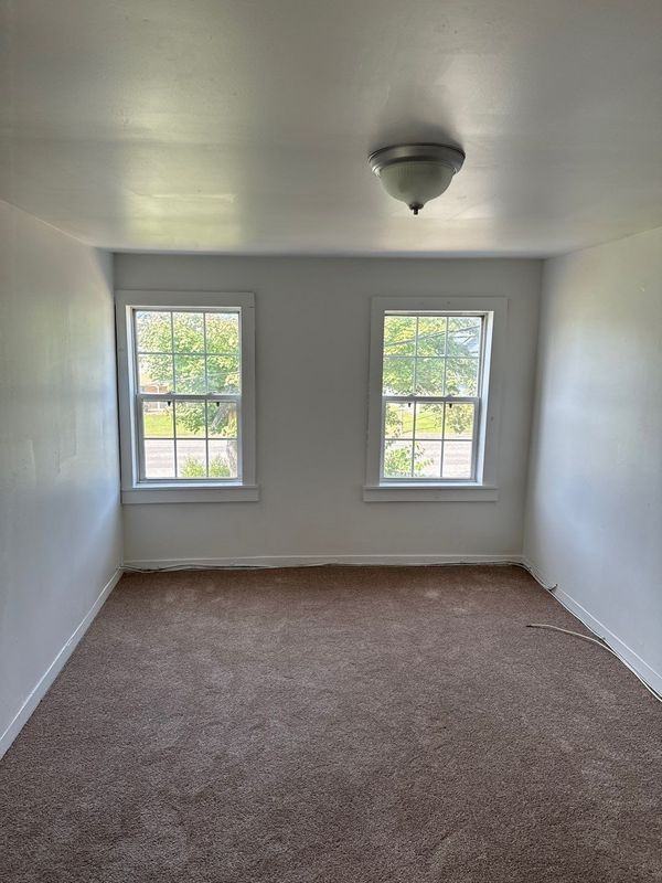 594 Morton Ave - Photo 2 of 17