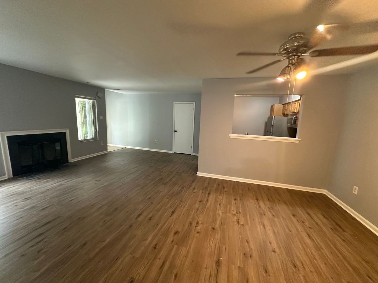 12 Michele Ct - Photo 2 of 11