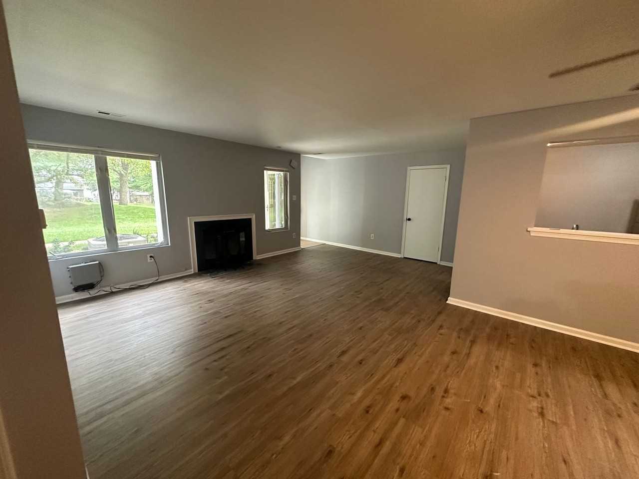 12 Michele Ct - Photo 3 of 11