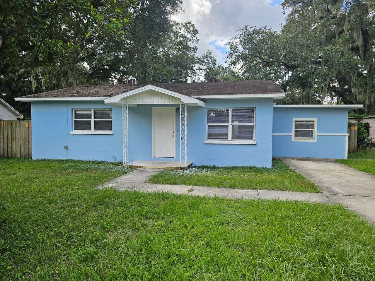 2721 Doyle Cir - Photo 2 of 27