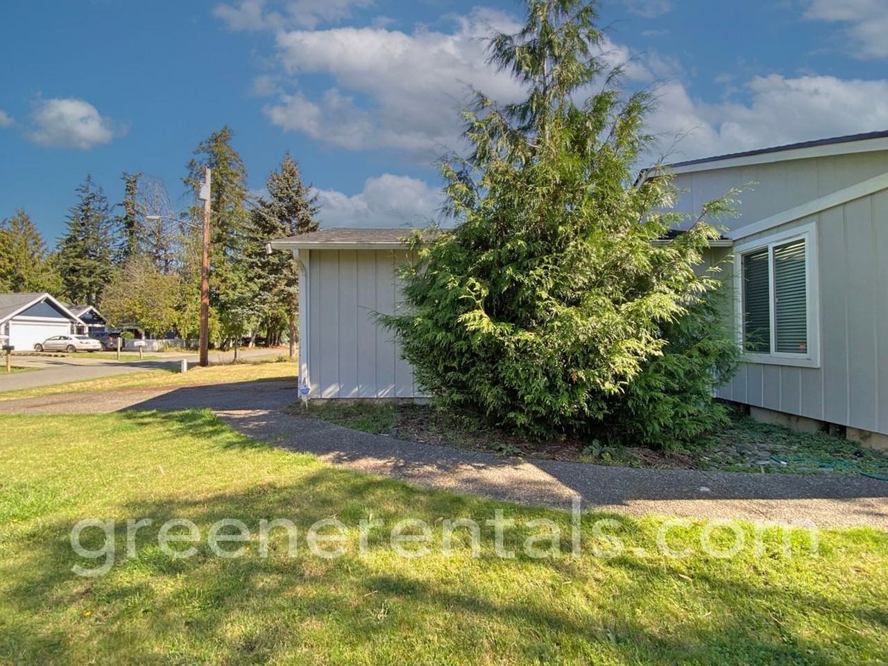 9848 Overlook Dr Nw - Photo 2 of 34