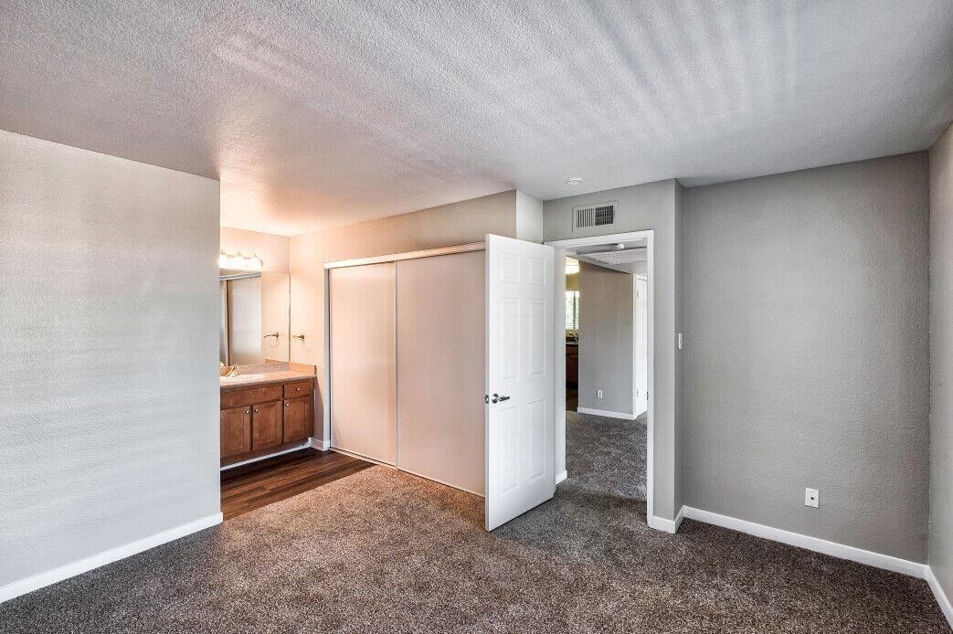 1101 N Camino Alto - Photo 4 of 12