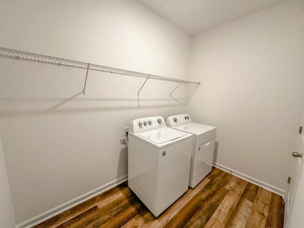 6381 Green Bud Dr - Photo 5 of 12