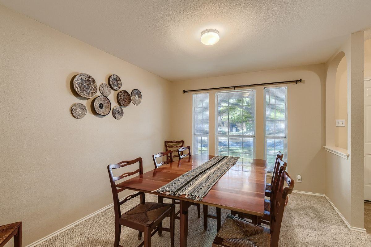 10430 Tiger Fld - Photo 7 of 22