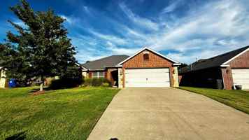 featured image of 6003 S 37th St