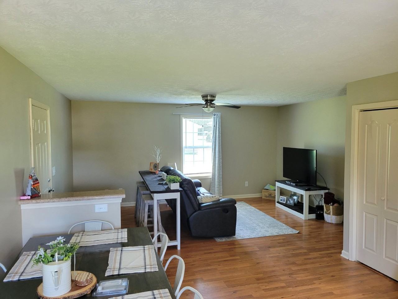 103 Sugartree Ct #D - Photo 5 of 10