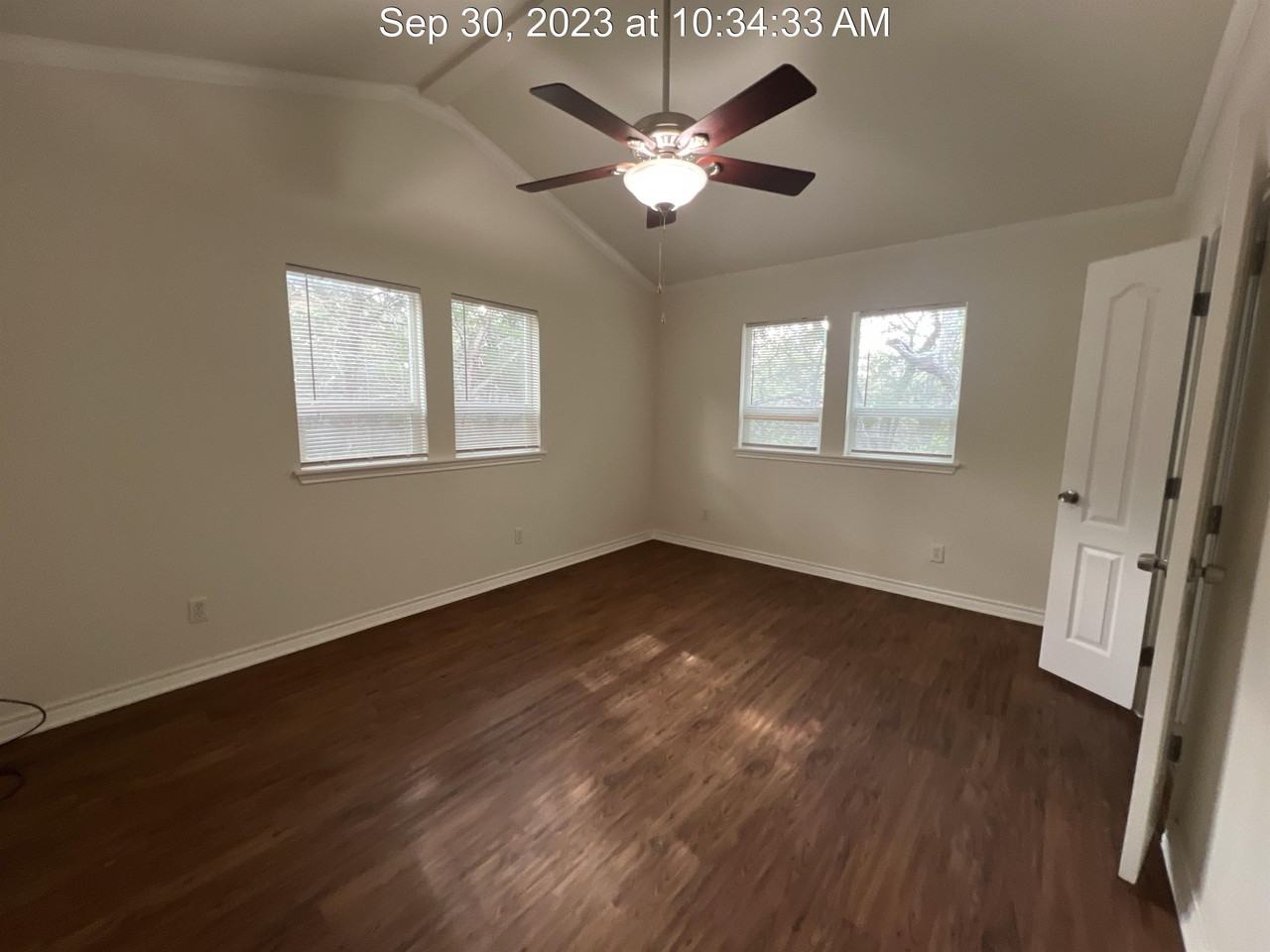 1951 Gatlin Creek Rd - Photo 3 of 44