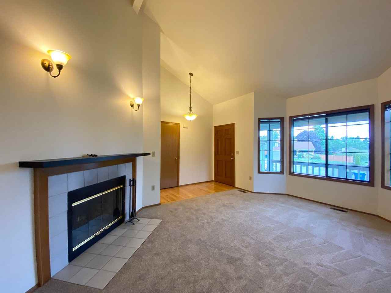 23222 112th Pl Se - Photo 2 of 20