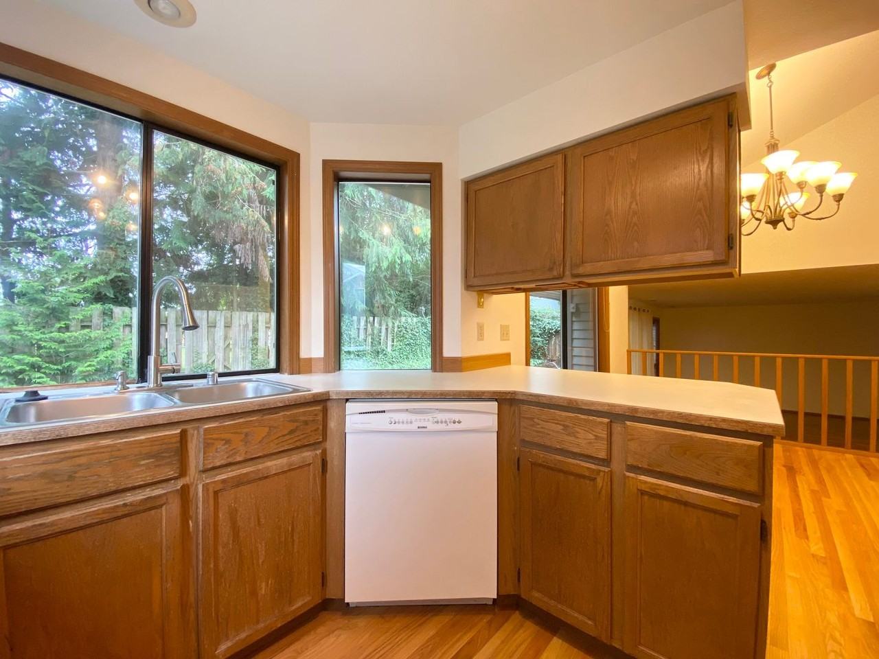 23222 112th Pl Se - Photo 5 of 20