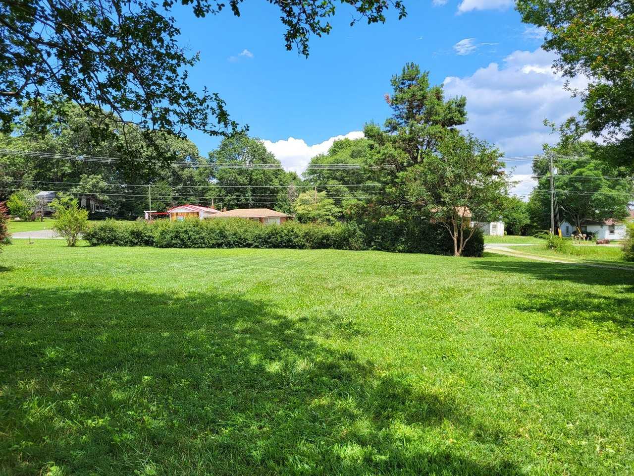 14209 Lucia Riverbend Hwy - Photo 2 of 19