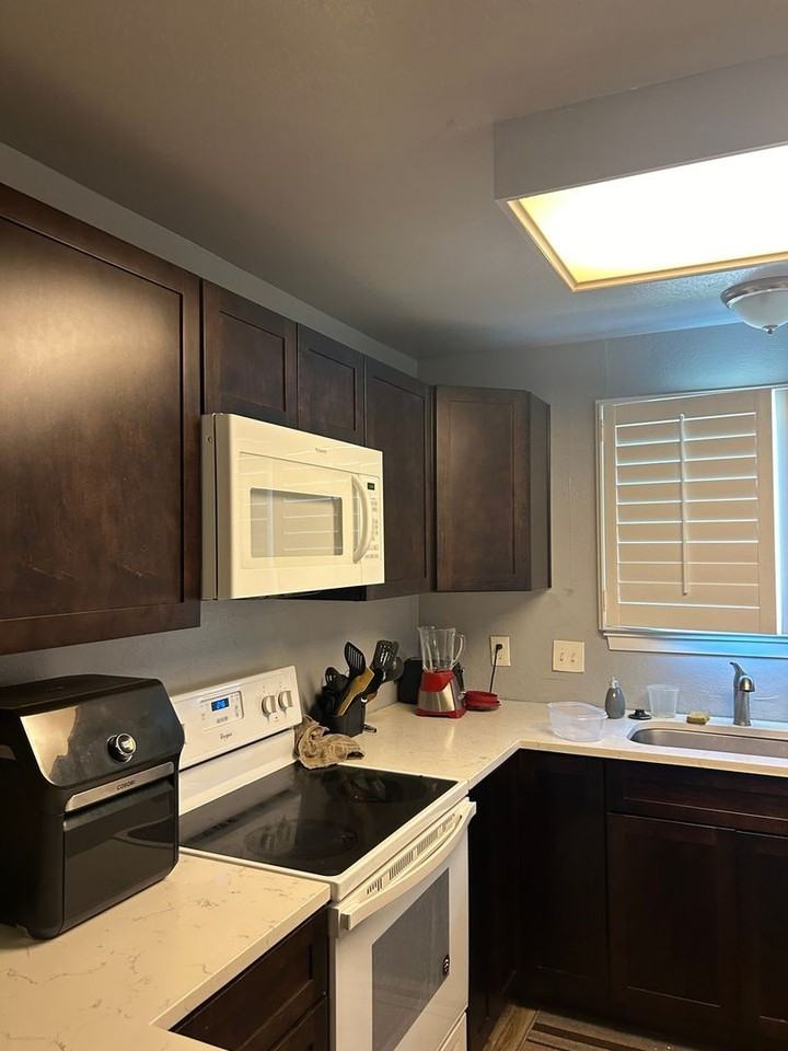 2725 W 86th Ave - Photo 3 of 15