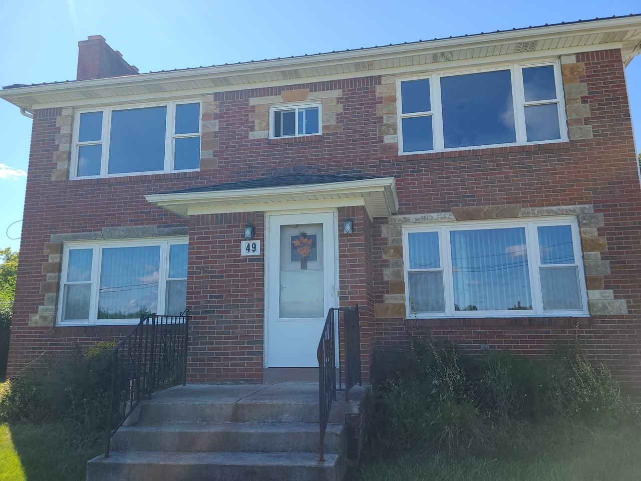 49 Youngs Rd - Photo 2 of 4