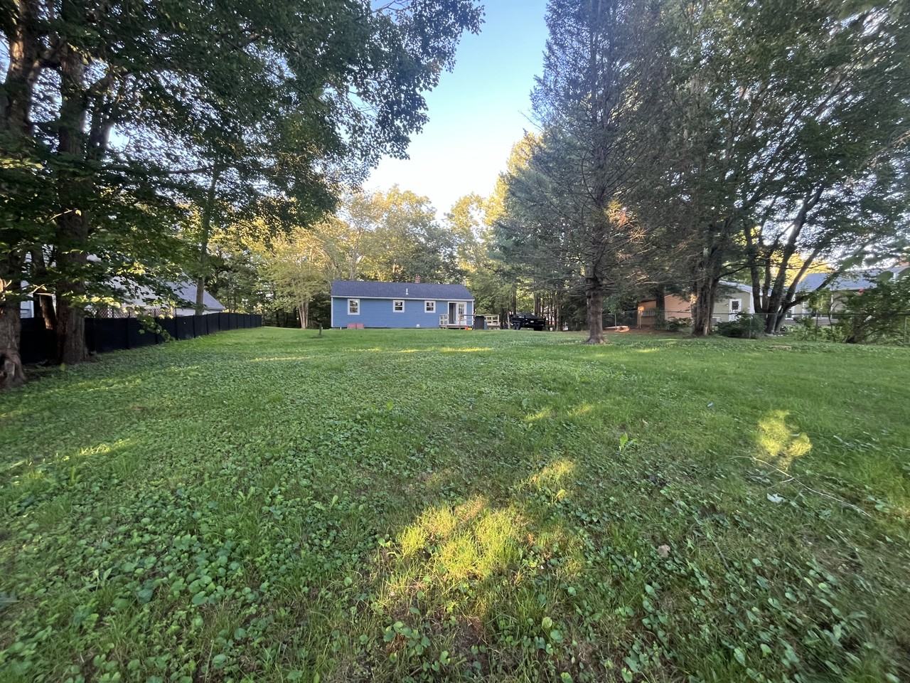 27 Ivanhoe Dr #NA - Photo 3 of 14