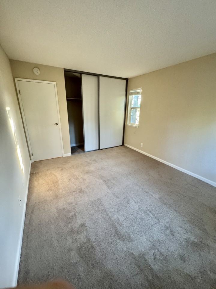 415 Ignacio Blvd #338 - Photo 4 of 10