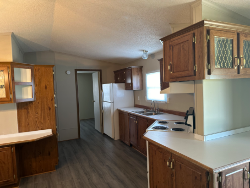 141 James Way - Photo 3 of 16