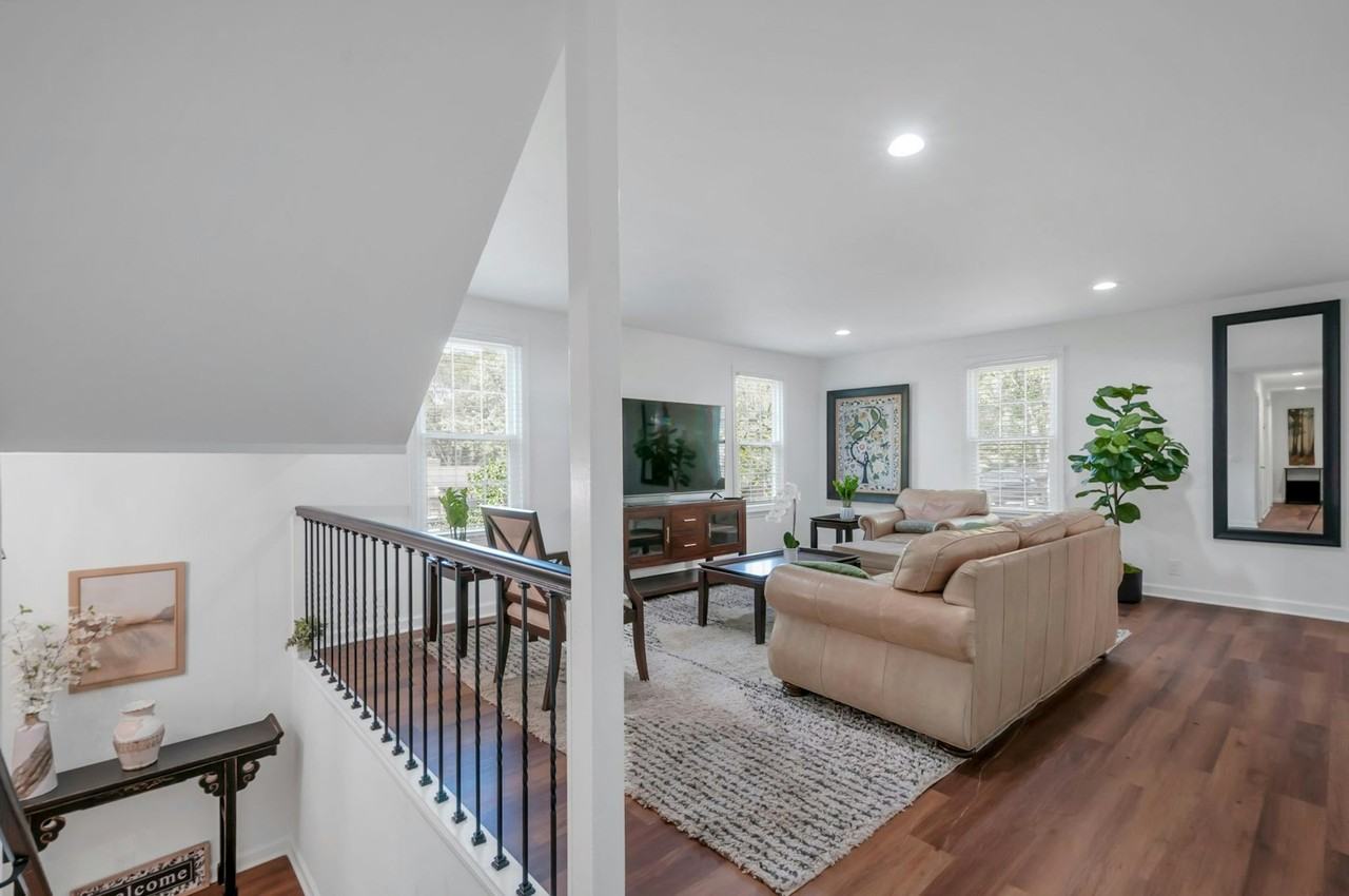 7008 Cotton Blossom Ln - Photo 3 of 31