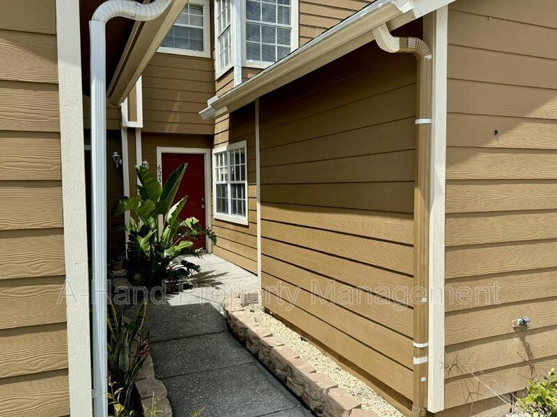 625 Australian Way #B - Photo 4 of 14