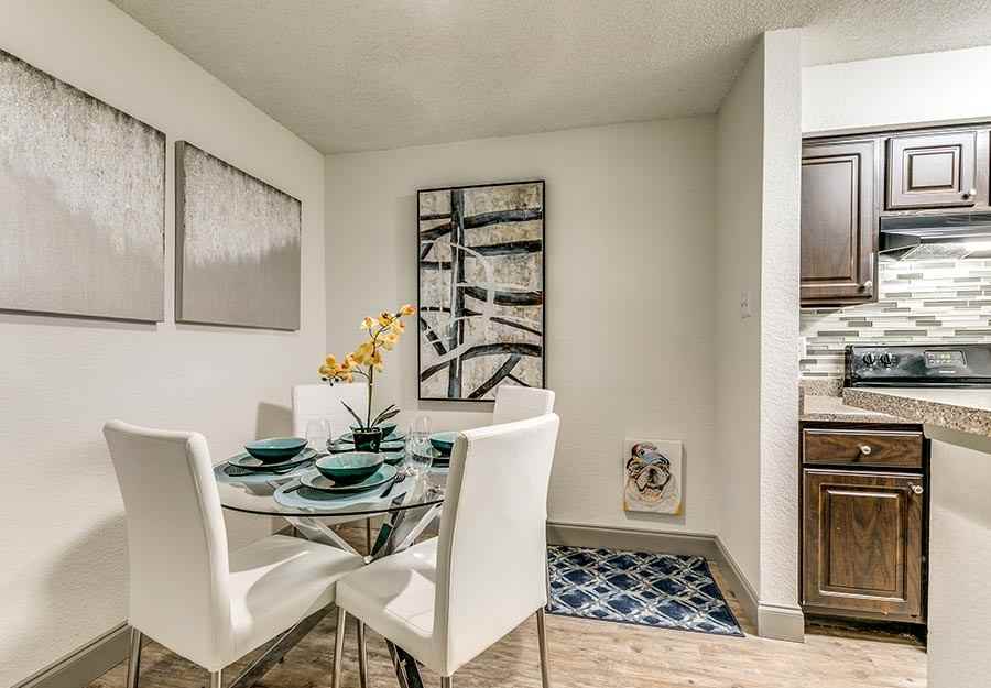 ZZZ - 4060 Preferred Place - Photo 3 of 30