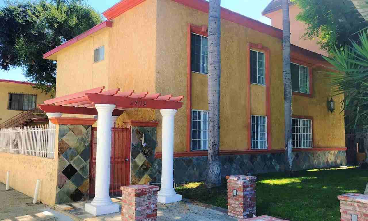 ELLENDALE, 2618 - Photo 3 of 28